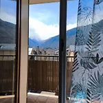 Tendre Face A La Montagne Apartmán