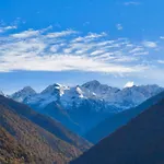 Tendre Face A La Montagne