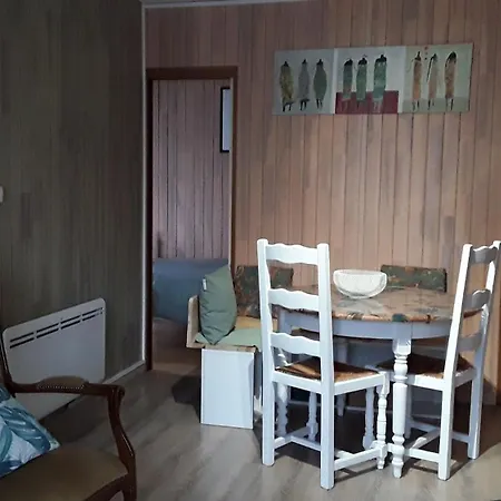 Daire Tendre Face A La Montagne Bagnères-de-Luchon